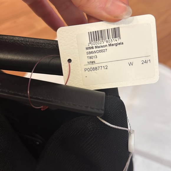 MM6 Maison Margiela Japanese mesh tote bag. Leather trim. Dust bag included. - Picture 8 of 14